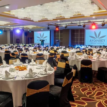 Aydinbey Queen's Palace & 5* Belek