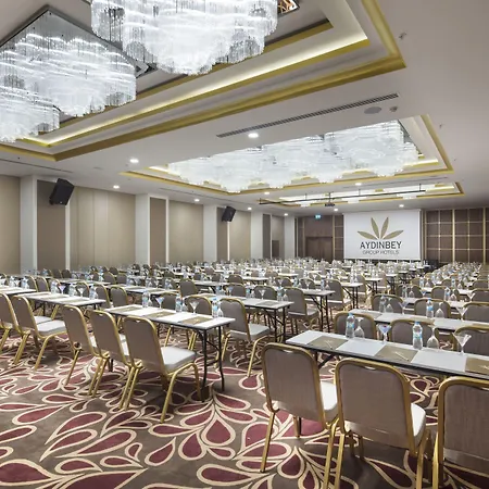 Aydinbey Queen's Palace & 5* Belek