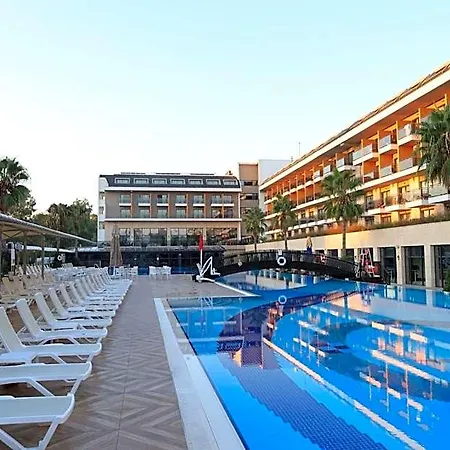 Aydinbey Queen's Palace & Hotel Belek