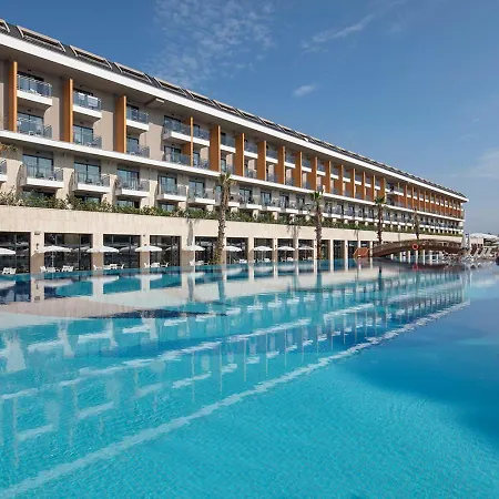 Aydinbey Queen's Palace & Belek