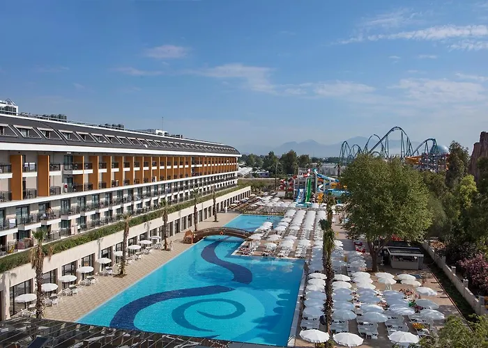 酒店 Aydinbey Queen's Palace & 5*