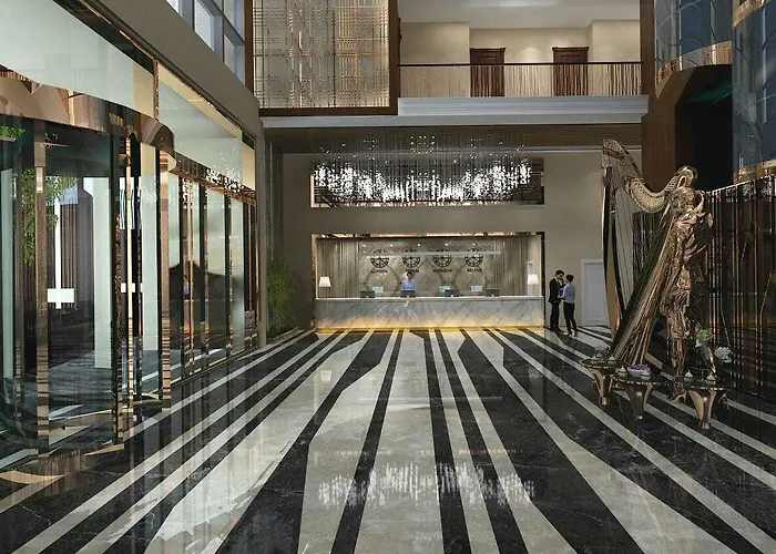 Aydinbey Queen's Palace & 5* Belek