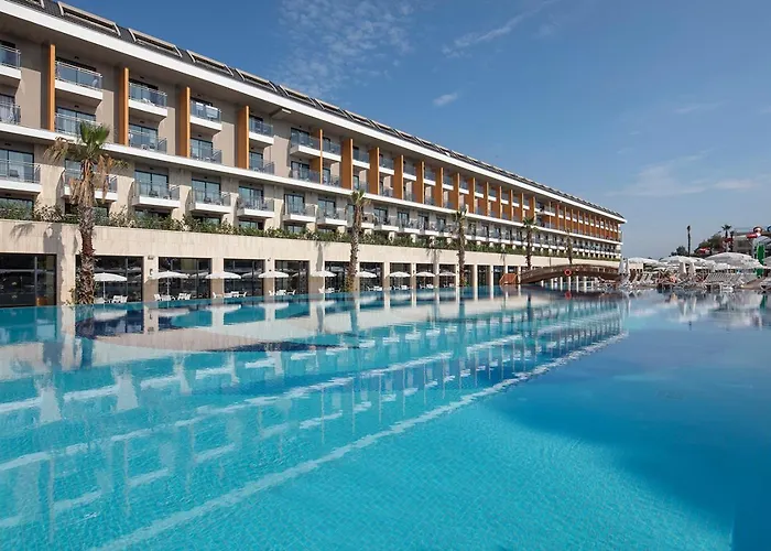 Aydinbey Queen's Palace & Belek